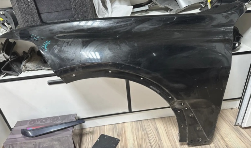 Крыло От BMW X7/G07